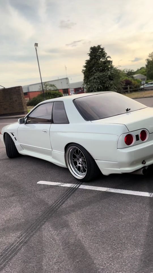 Post 3 by car.spotter.918 on TikTok (video)