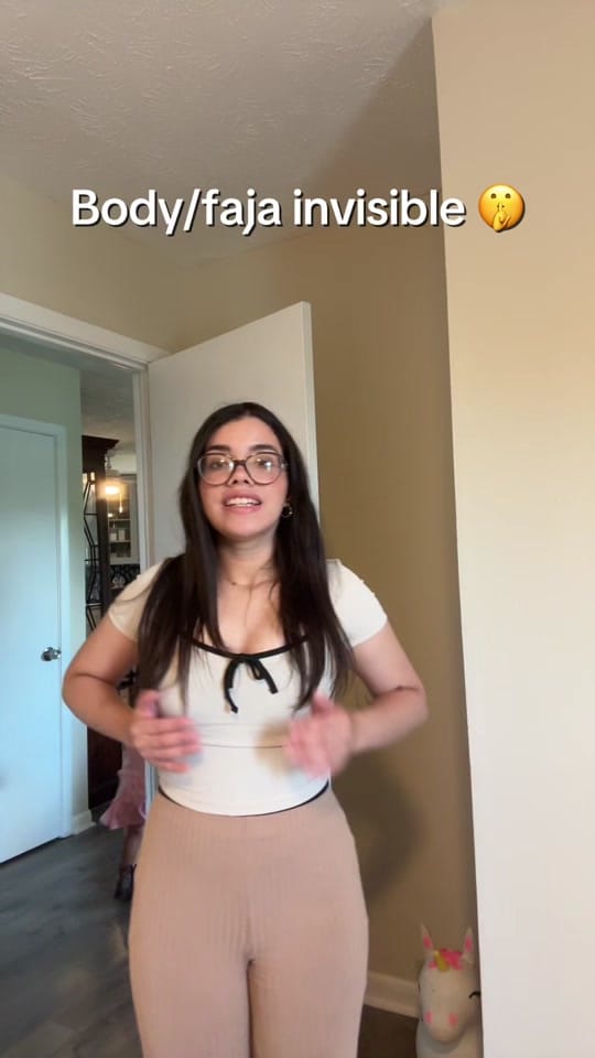 Post 5 by Paola | Edición & Reseñas on TikTok (video)