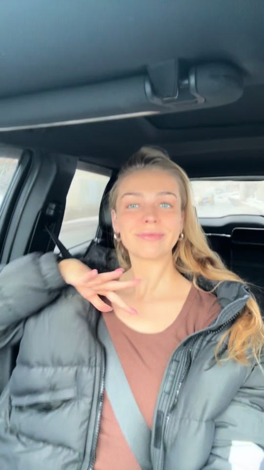 Post 3 by Annika on TikTok (video)