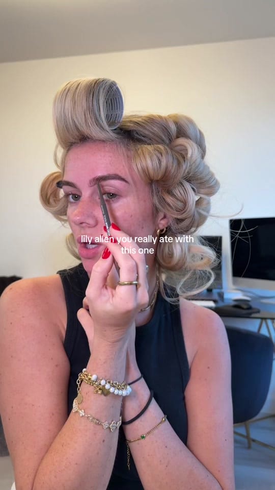 Post 10 by Lois Evans on TikTok (video)