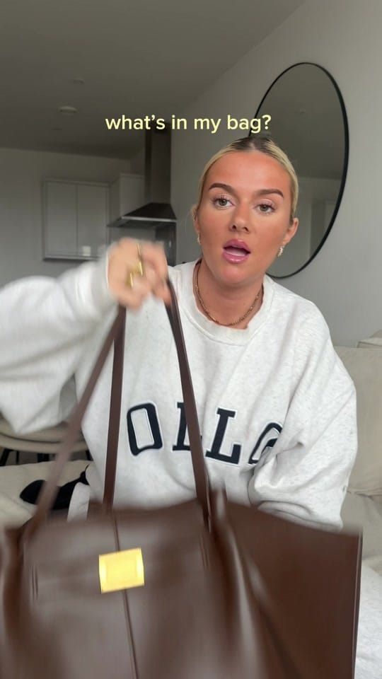 Post 1 by Lois Evans on TikTok (video)