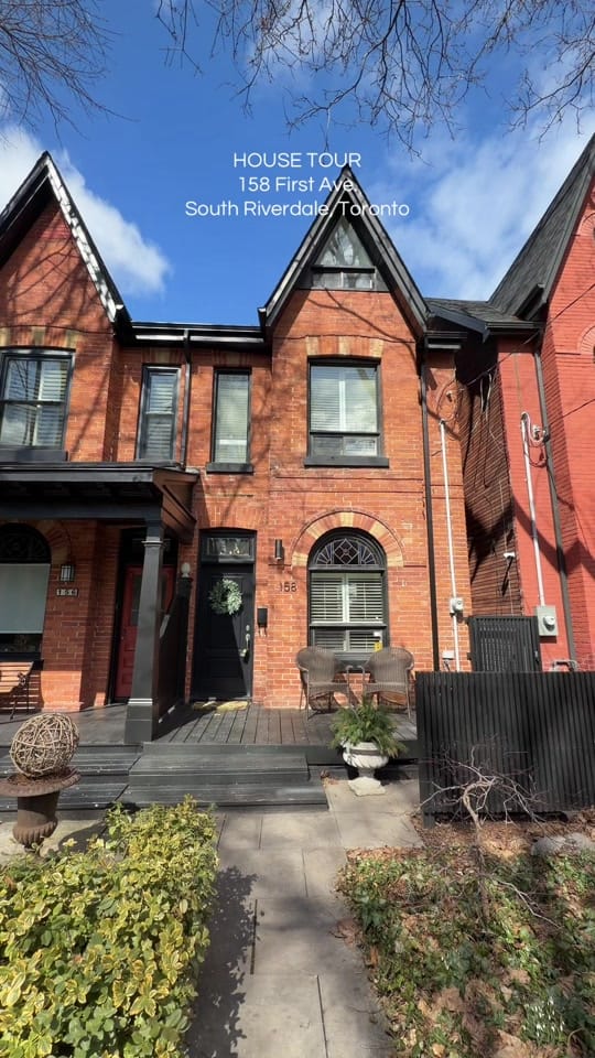 Post 2 by yael | toronto realtor + mama on TikTok (video)