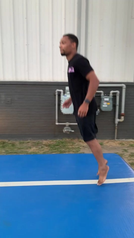 Post 10 by Aaron Micheal on TikTok (video)