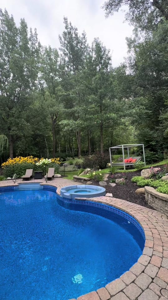 Post 5 by Jessica Moreau on TikTok (video)