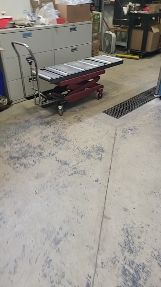 Post 2 by Austin Andrews on TikTok (video)