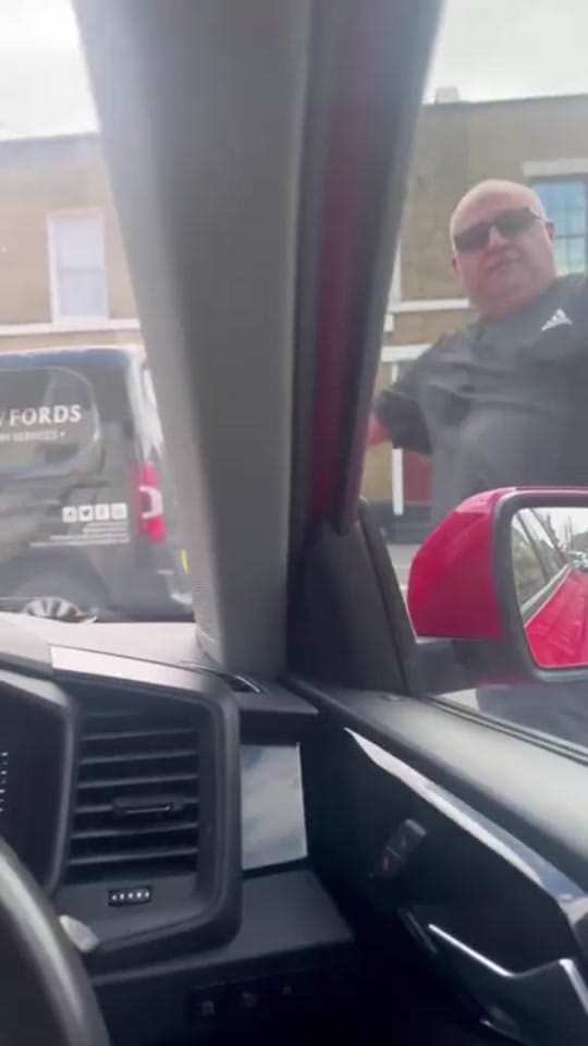 Post 6 by DesiSharkTV on TikTok (video)