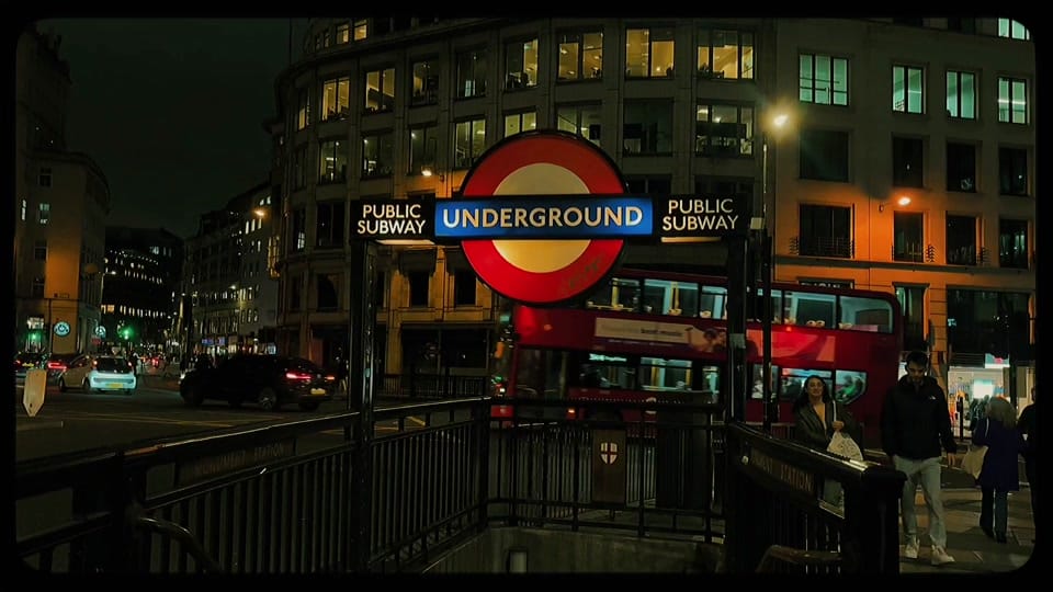 Post 8 by Izzie ✨ Exploring London on TikTok (video)