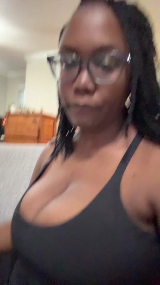 Post 7 by Melan💕 on TikTok (video)