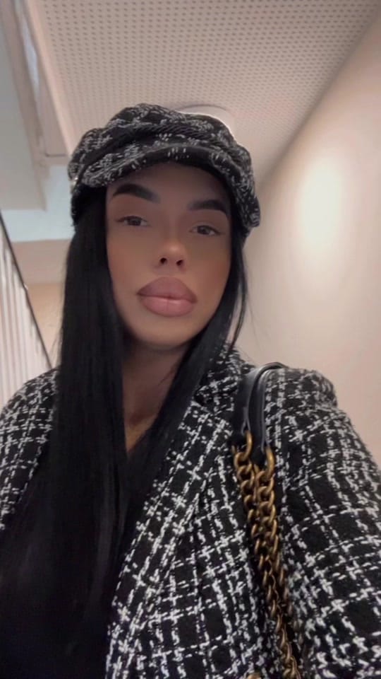 Post 7 by Alexandra Elena Radu on TikTok (video)