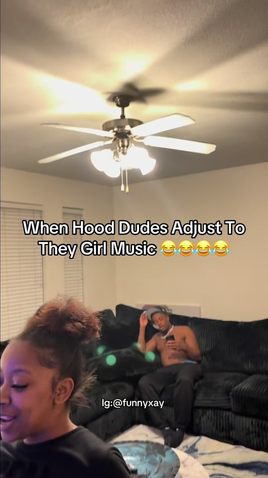 Post 3 by funnyxay on TikTok (video)