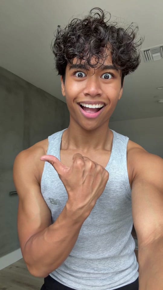 Post 8 by Angelo on TikTok (video)