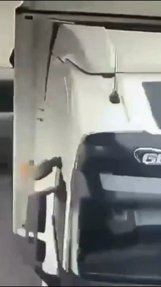 Post 1 by GraphicVideo on TikTok (video)
