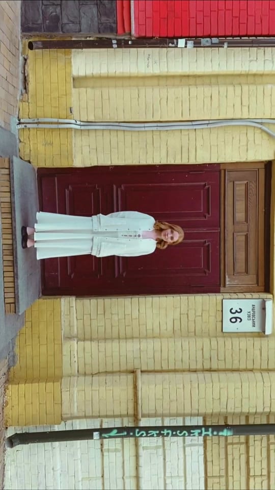 Post 2 by Yuliia Adamenko on TikTok (video)