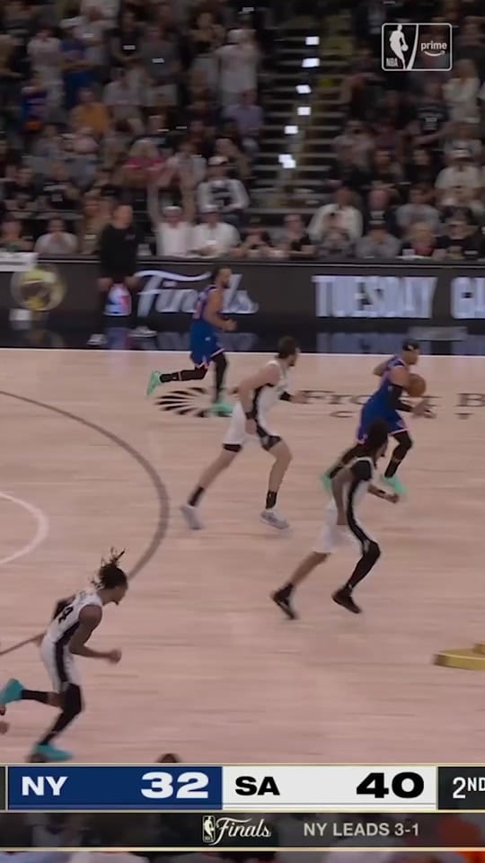 Post 8 by Prime Video Sport Deutschland on TikTok (video)