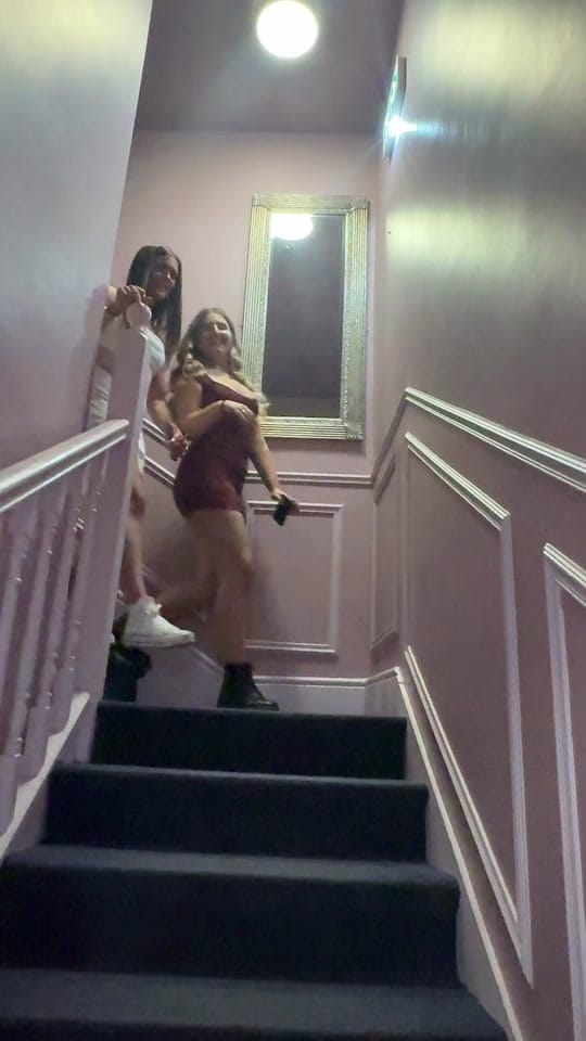 Post 2 by Claudia Manley on TikTok (video)