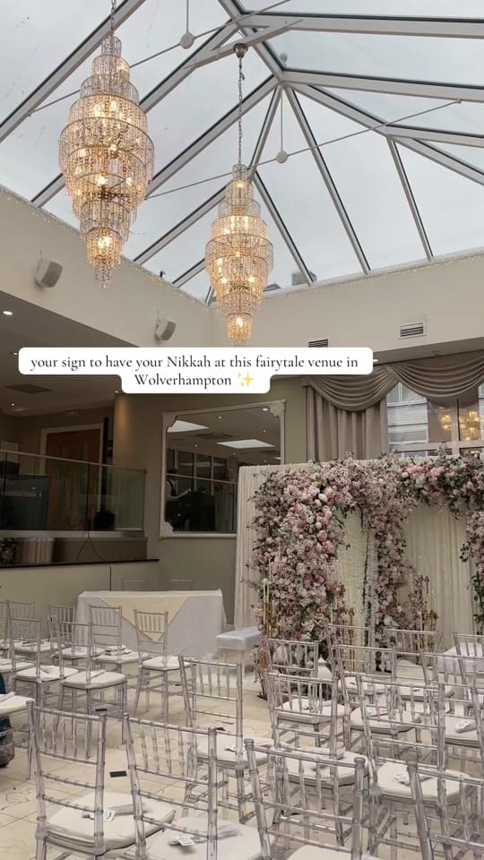 Post 10 by Azra - Photographer on TikTok (video)