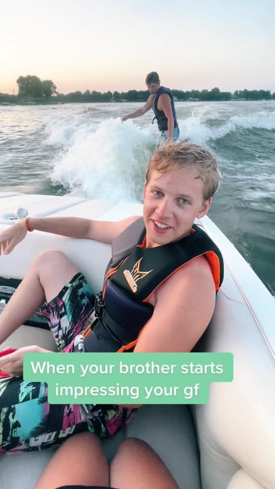 Post 6 by Eli McFadden on TikTok (video)
