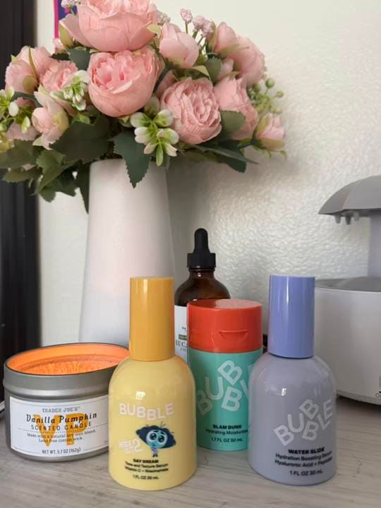 Post 2 by Lily on TikTok (video)