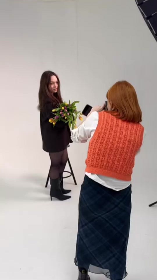 Post 2 by amelpomenem on TikTok (video)