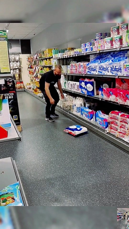 Post 5 by Prank.scare.UK on TikTok (video)
