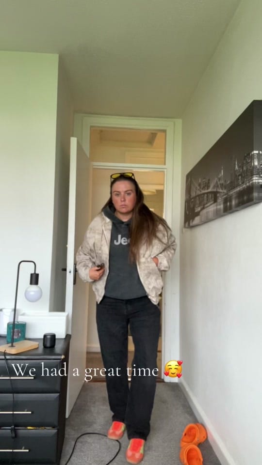 Post 4 by Avril on TikTok (video)