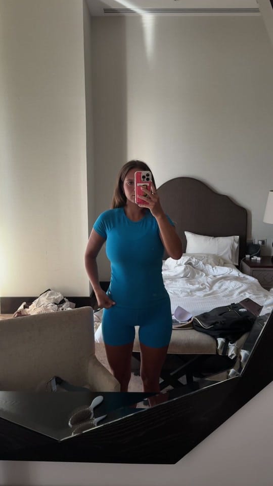Post 4 by Izabell Kent on TikTok (video)