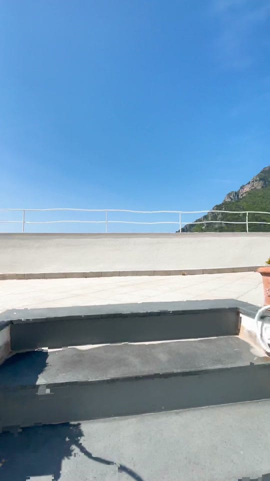 Post 6 by LuxeMedia on TikTok (video)