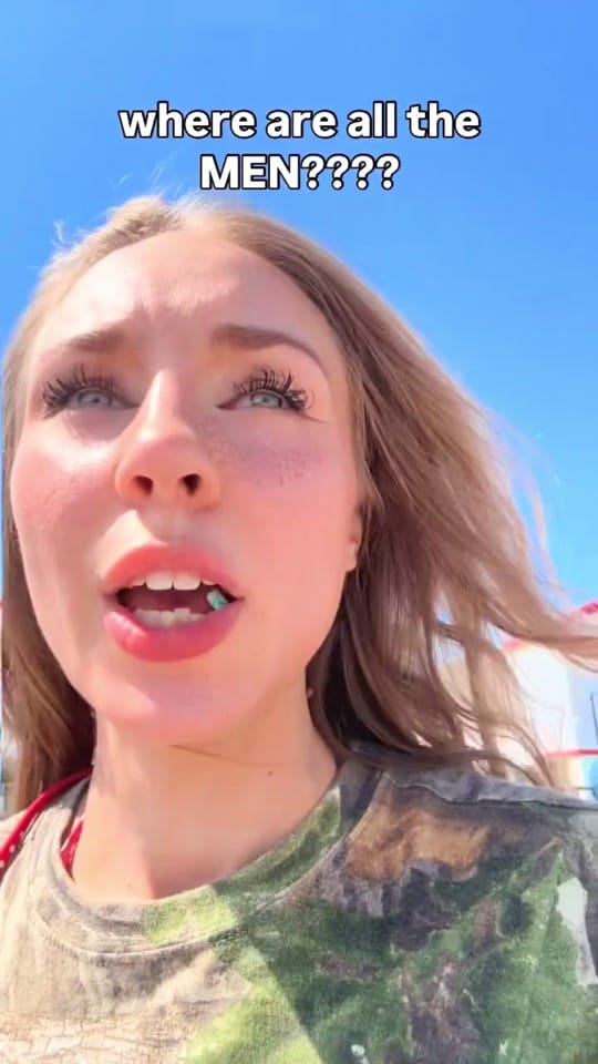 Post 3 by GuysFunnyPage on TikTok (video)