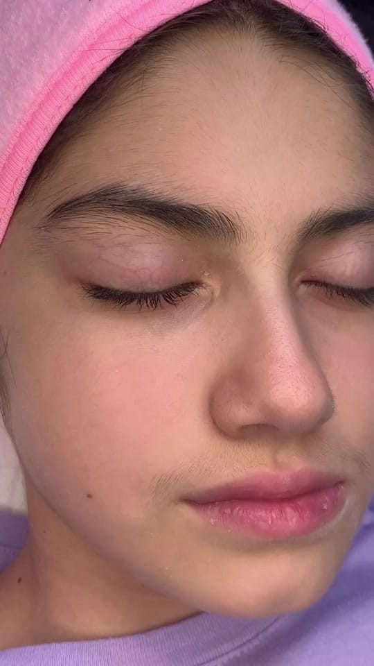 Post 10 by waxingbyroxy on TikTok (video)