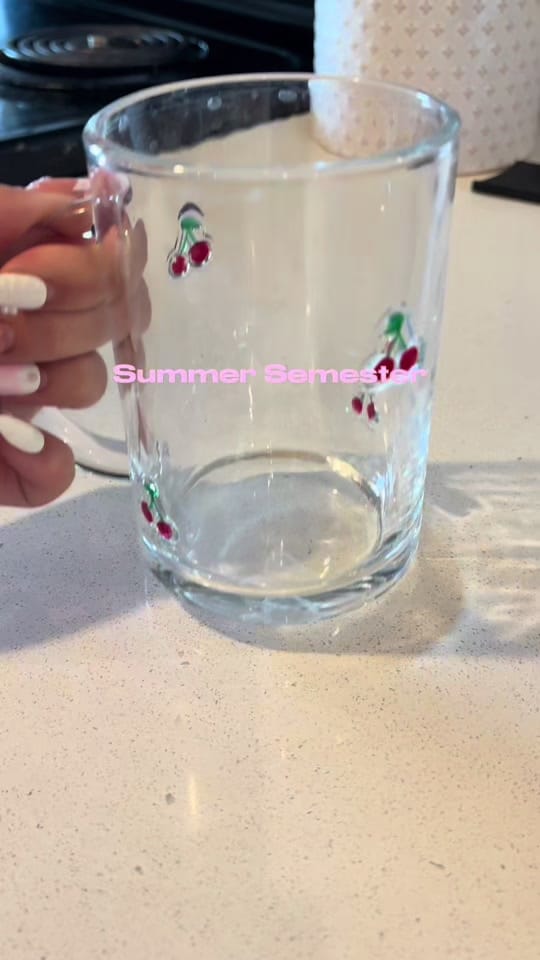 Post 1 by Lilly Desrosier on TikTok (video)