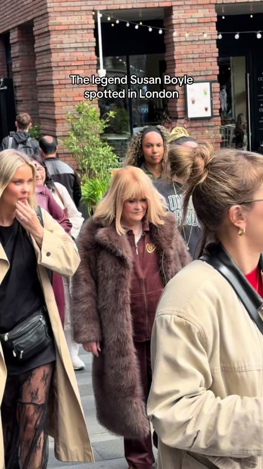 Post 8 by Great Londoner Memes on TikTok (video)
