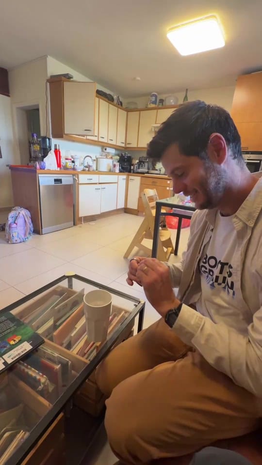Post 4 by Yair Pinto on TikTok (video)