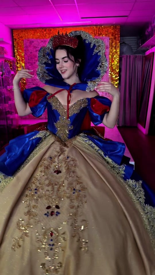 Post 8 by Paris👸! on TikTok (video)