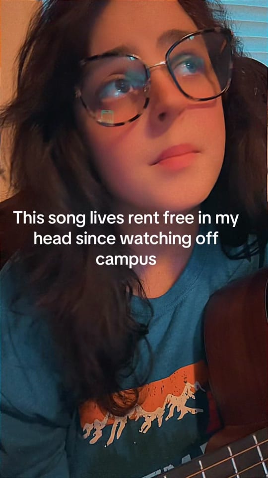 Post 1 by Stephanie Lynn on TikTok (video)
