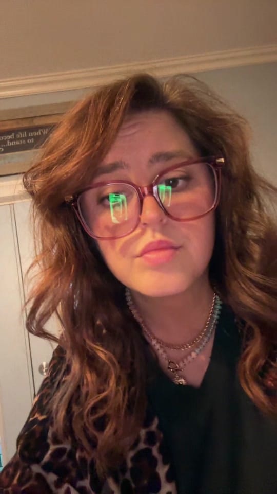 Post 6 by Stephanie Lynn on TikTok (video)