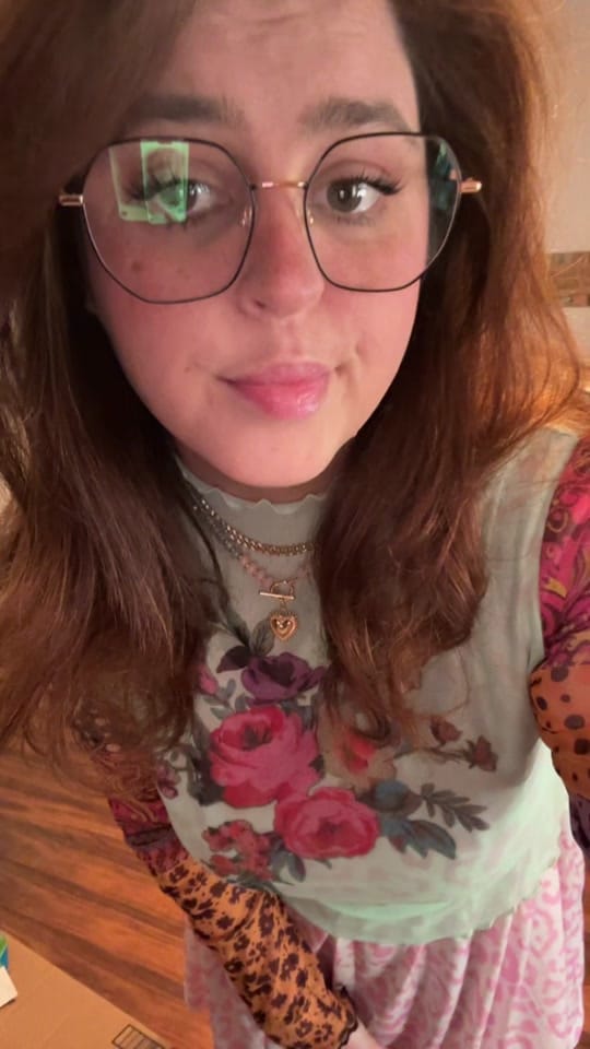 Post 9 by Stephanie Lynn on TikTok (video)