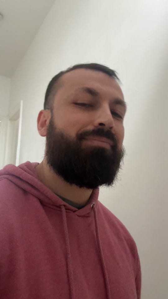 Post 8 by Redi on TikTok (video)