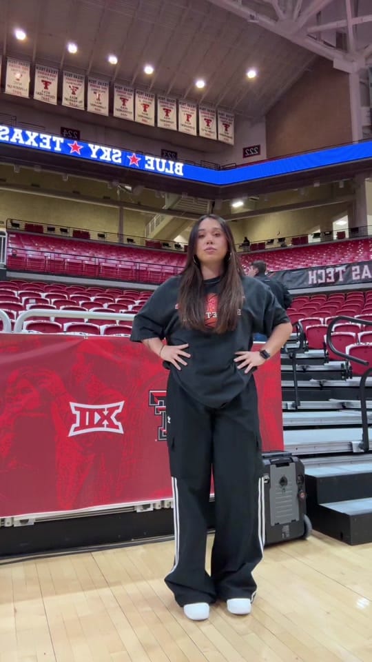 Post 6 by Gabby Hutter on TikTok (video)