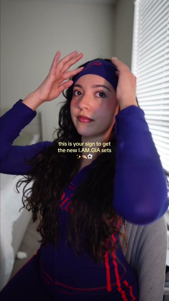 Post 7 by Mariana | Tech & Lifestyle on TikTok (video)