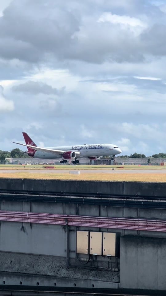 Post 4 by Heathrow Aviation ✈️ on TikTok (video)