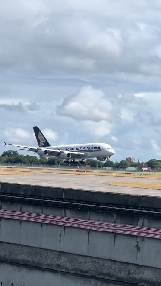 Post 6 by Heathrow Aviation ✈️ on TikTok (video)