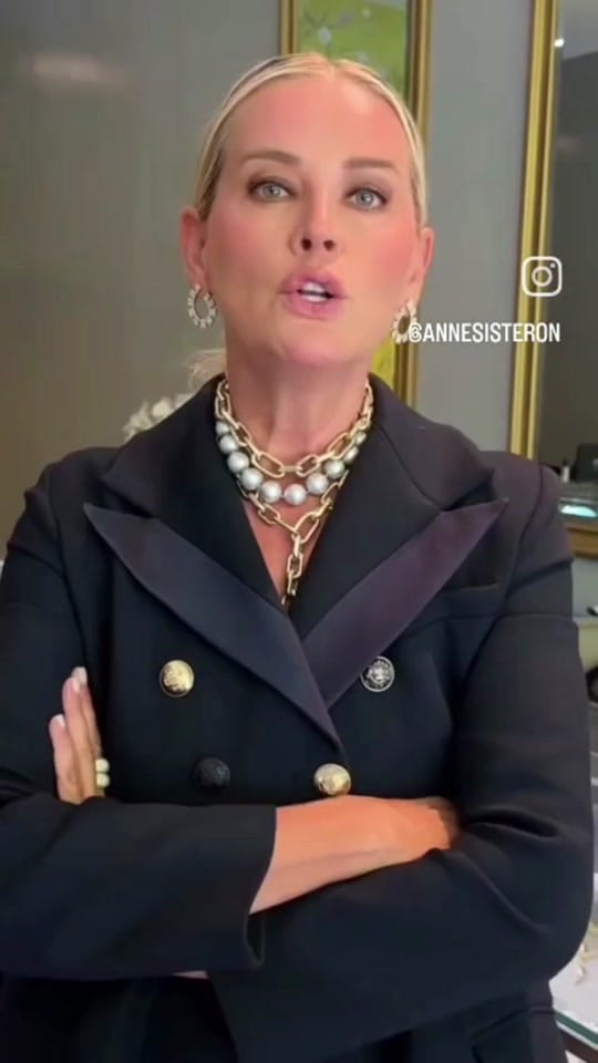 Post 8 by Nazy Amini on TikTok (video)