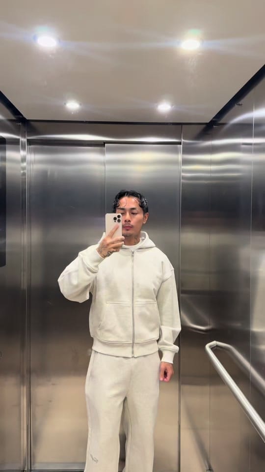 Post 4 by yourboybenz on TikTok (video)
