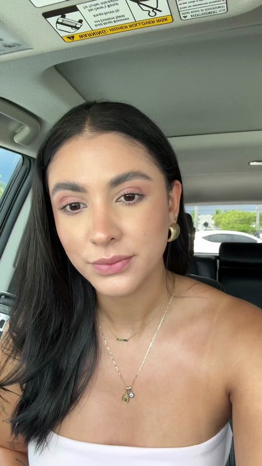 Post 8 by Steff Navas on TikTok (video)