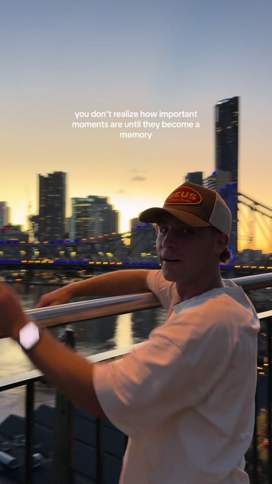 Post 3 by Johann on TikTok (video)
