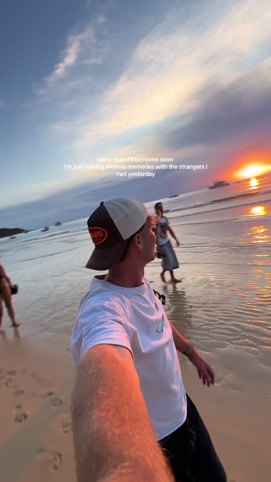 Post 7 by Johann on TikTok (video)