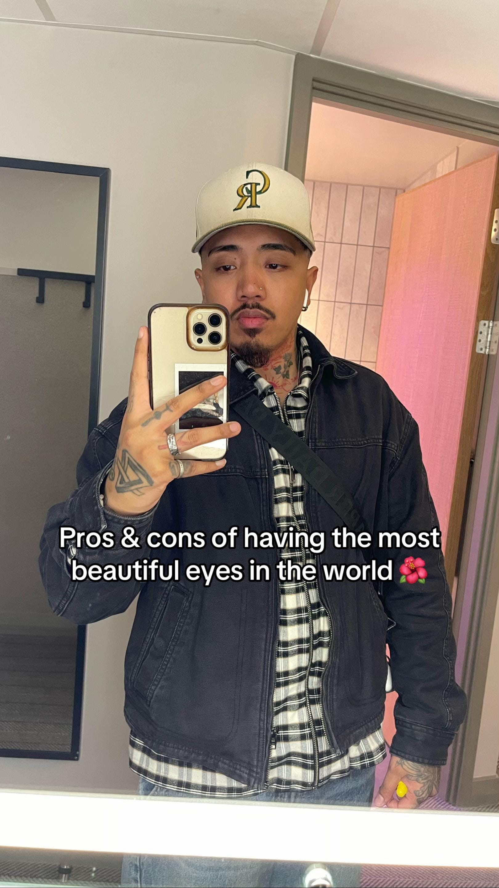Post 4 by MIKEY URETA on TikTok (video)
