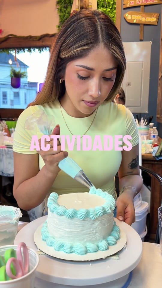 Post 10 by Adriana Seijas on TikTok (video)