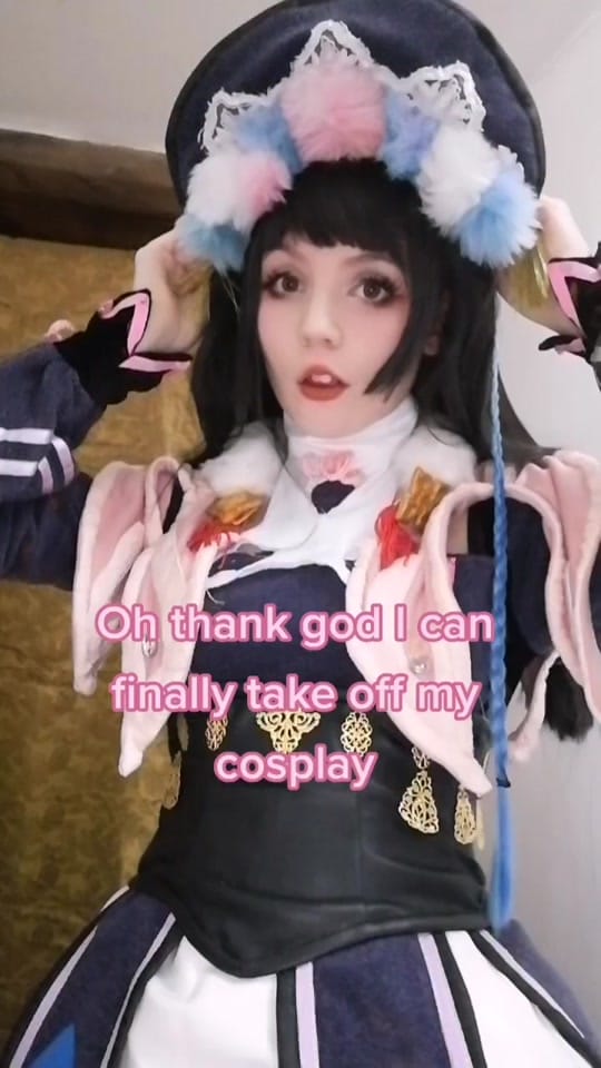 Post 8 by Peach on TikTok (video)