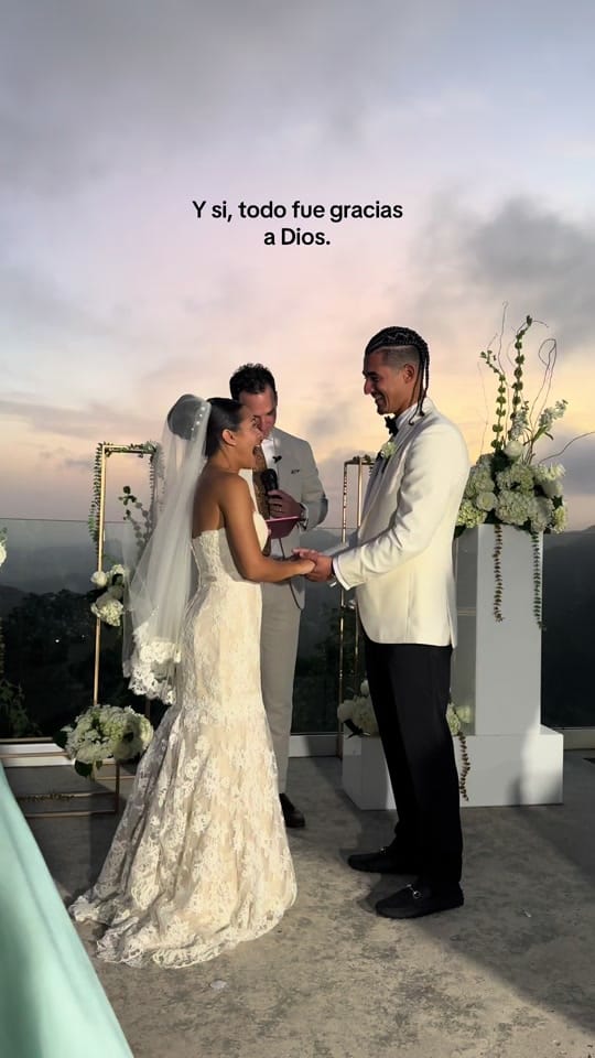 Post 5 by Weddingvowscontent on TikTok (video)